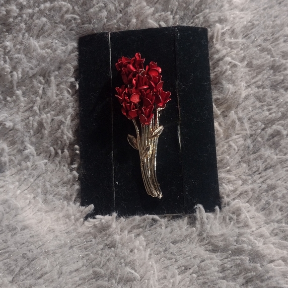 2/$10 Vintage Signed Pin/Brooch DM97(David Monn) Spray Of Red Roses - Picture 3 of 5